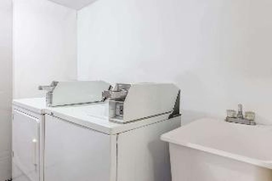photo-0