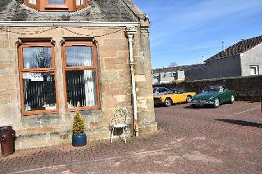 photo-1