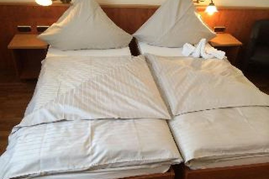 photo-1