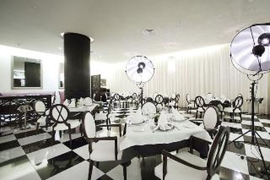 photo-1