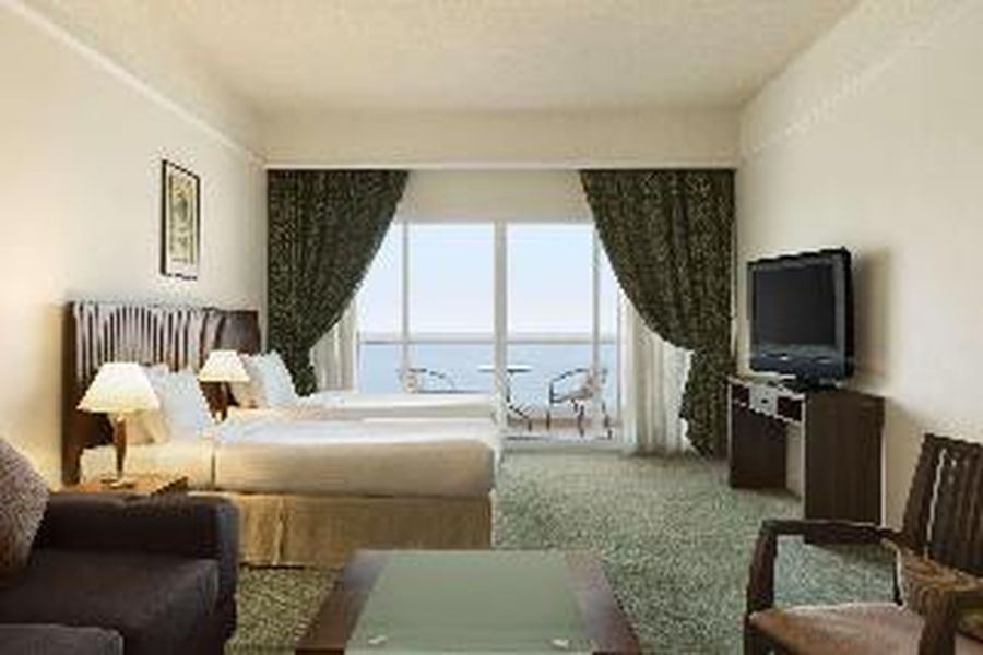 photo-1