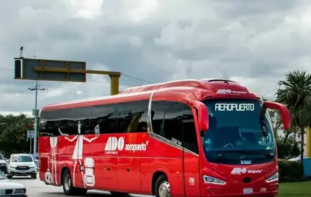 Cancún: traslado en autobús desde el aeropuerto de Cancún a Playa del Carmen