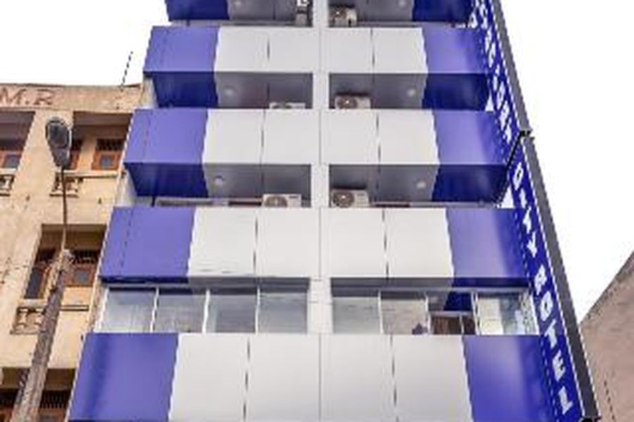 photo-0
