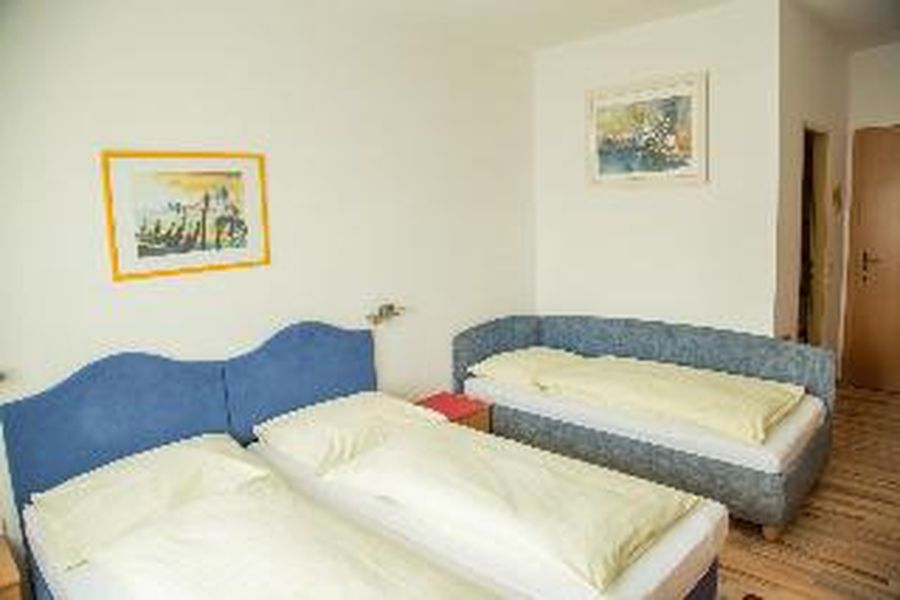 photo-1