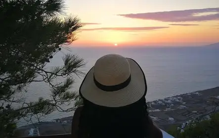 Tour privado al amanecer en Santorini