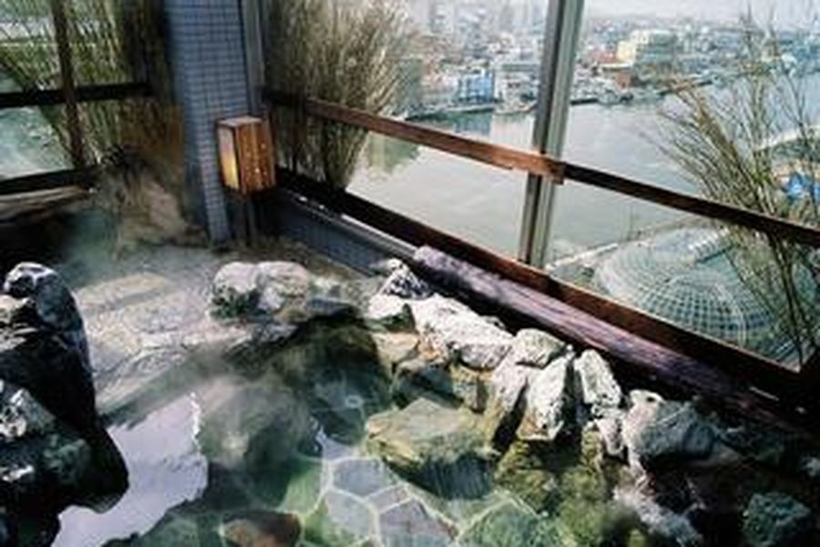 photo-0