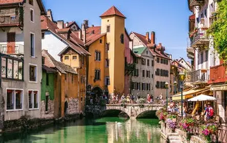 Annecy y Ginebra en tour de un día desde Ginebra