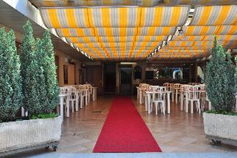 photo-1