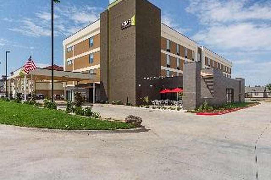 photo-0