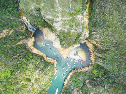 Vista aérea do lago de Furnas