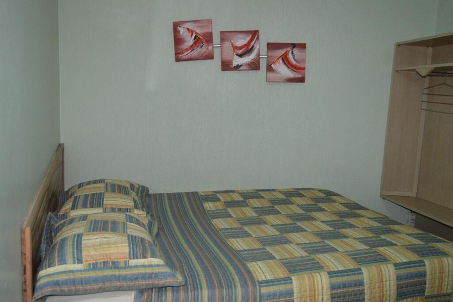 photo-0