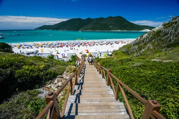 Escadaria das Prainhas do Pontal do Atalaia, Arraial do Cabo
